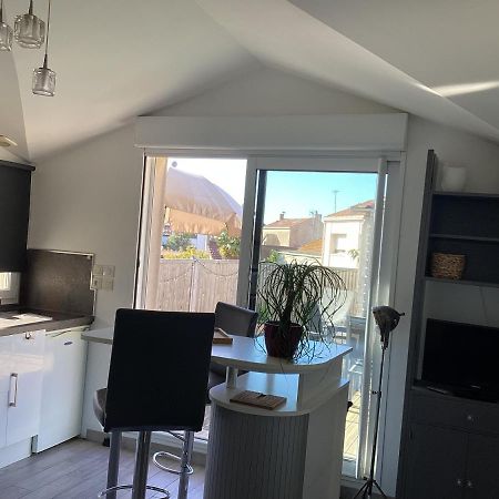 Ferienwohnung Chaleureux T2 30 M2 Et Sa Terrasse Bois 18 M2 La Rochelle  Exterior foto
